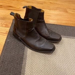 Frye Men’s Brown Chelsea Boots size 9.5
